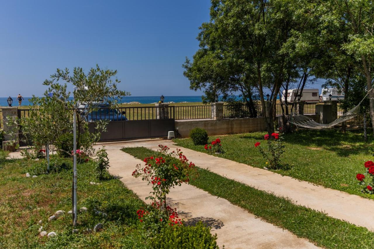 Holiday Home Sea Petrovazzo Esterno foto